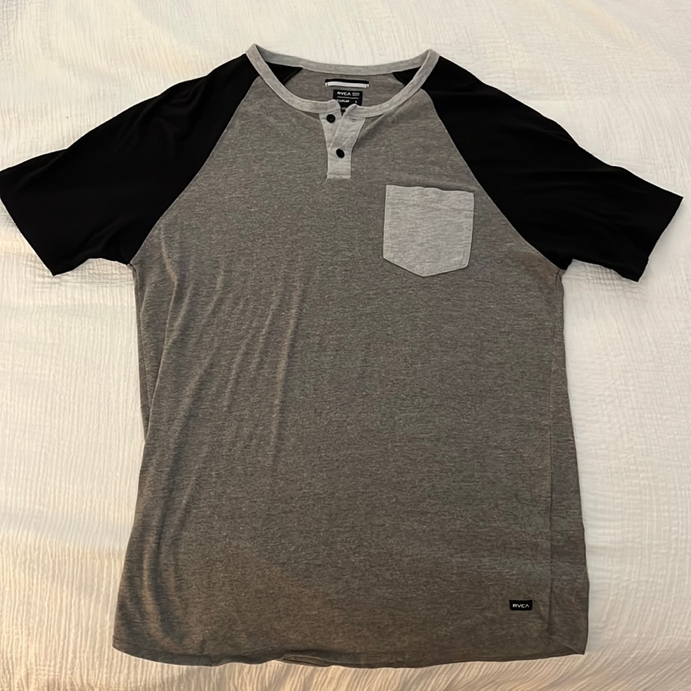 RVCA Grey/Black Large Shirt